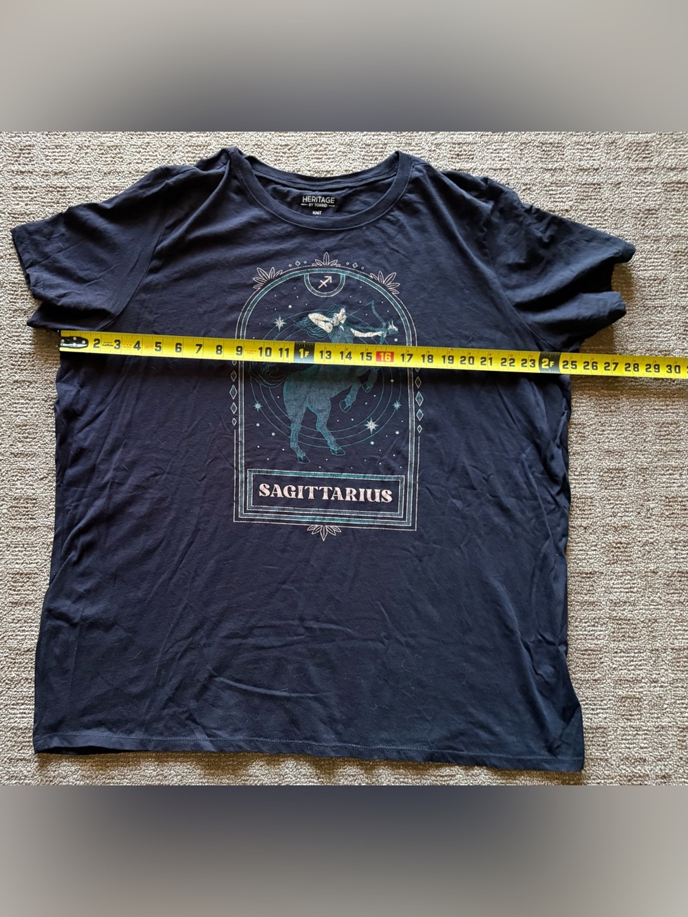 Torrid Sagittarius Graphic Tee (size 2) - Picture 4 of 4